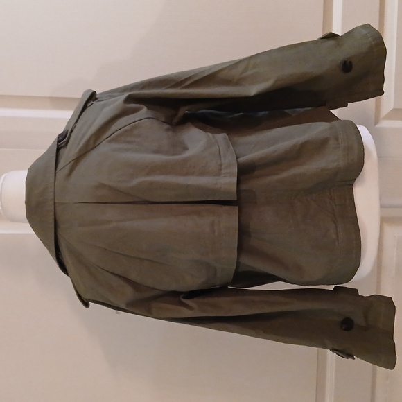 Jacket - Picture 4 of 4